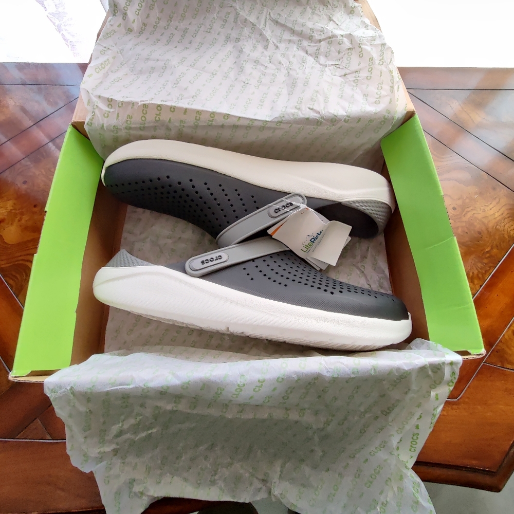 Crocs Men's LiteRide Clogs Slip On Shoes Black/Smoke Size 13M NEW IN BOX.